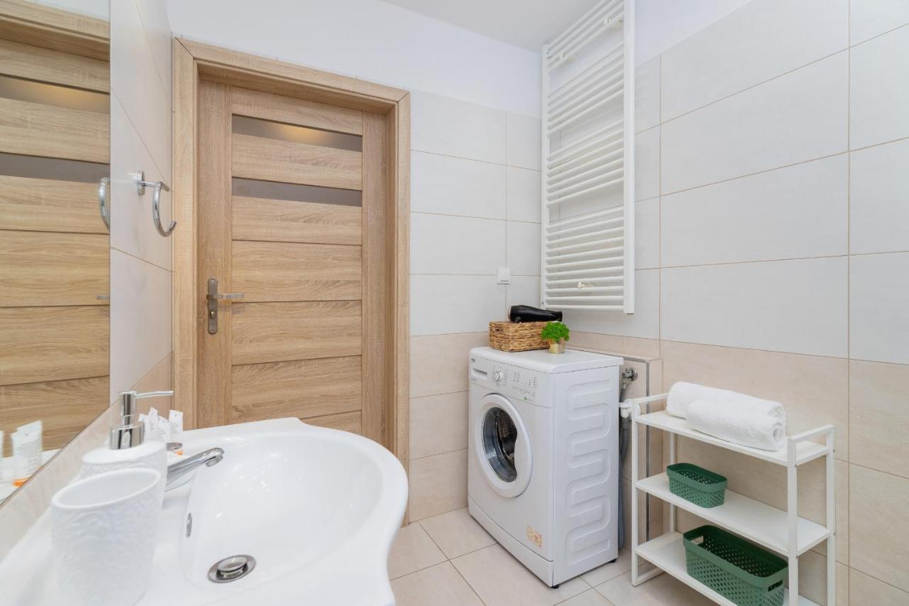Bunscha Apartment Debniki Cracow By Noclegi Renters Krakau Exterior foto