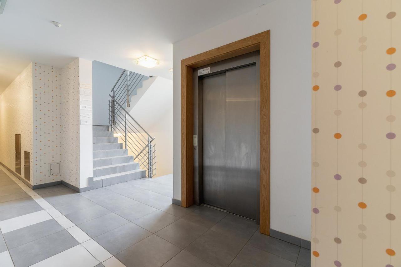 Bunscha Apartment Debniki Cracow By Noclegi Renters Krakau Exterior foto