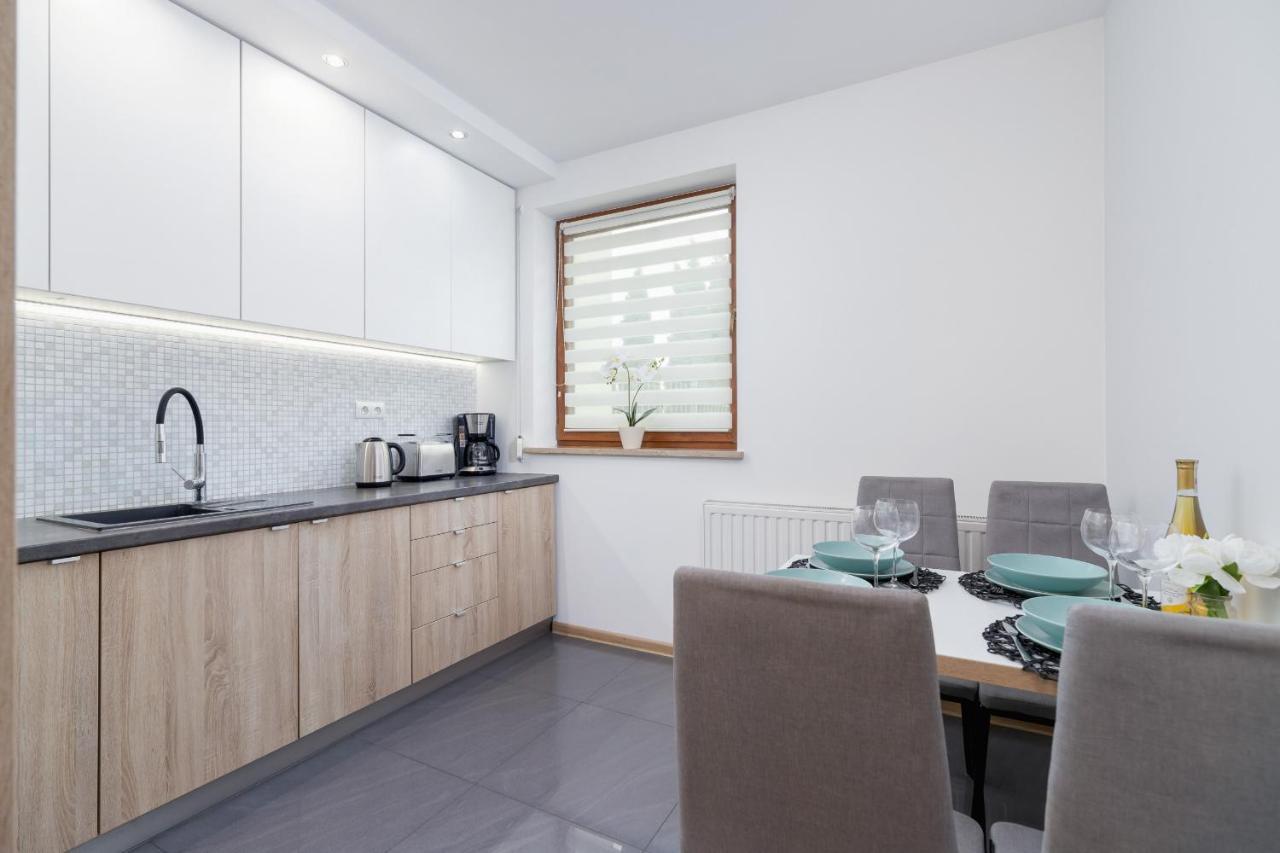 Bunscha Apartment Debniki Cracow By Noclegi Renters Krakau Exterior foto