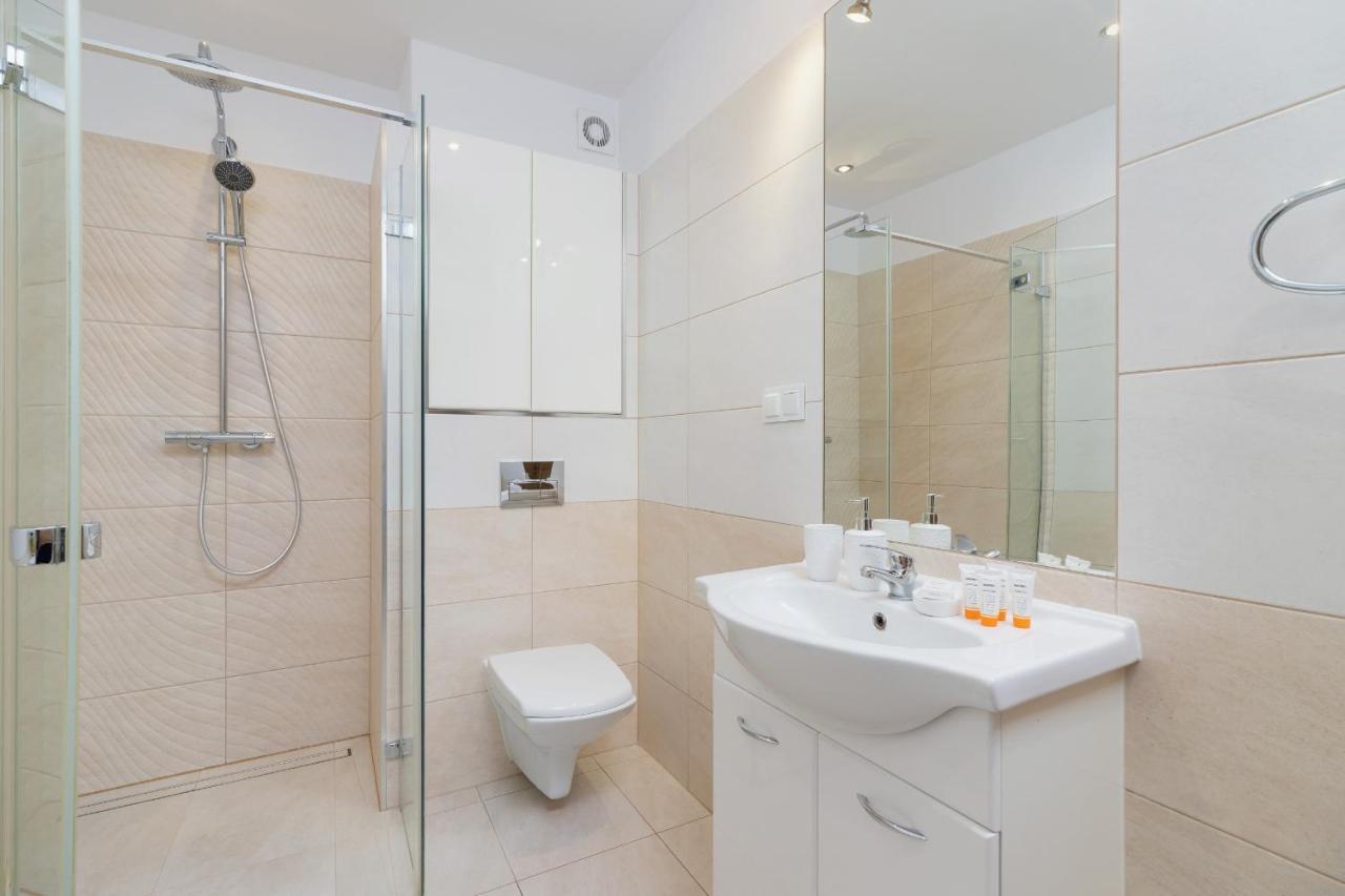 Bunscha Apartment Debniki Cracow By Noclegi Renters Krakau Exterior foto